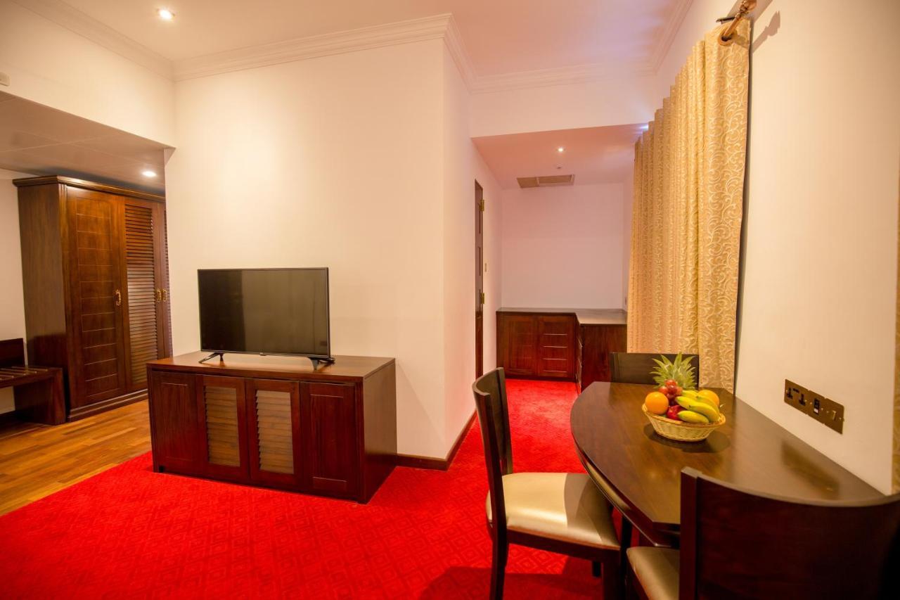 Trillium Boutique City Hotel Colombo Extérieur photo
